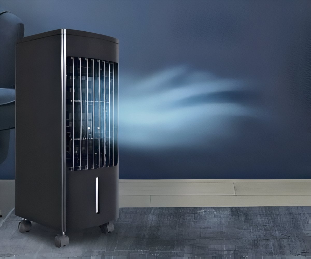 Arctic Brina a 596 LEU packshot