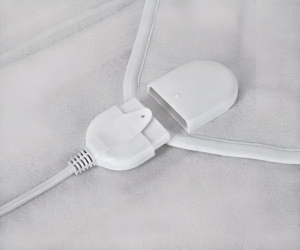 Electric Heating Blanket a 355 LEU packshot