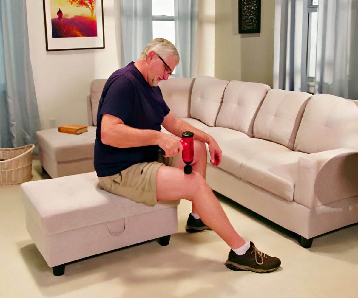 Percussion Massager a 248 LEU packshot