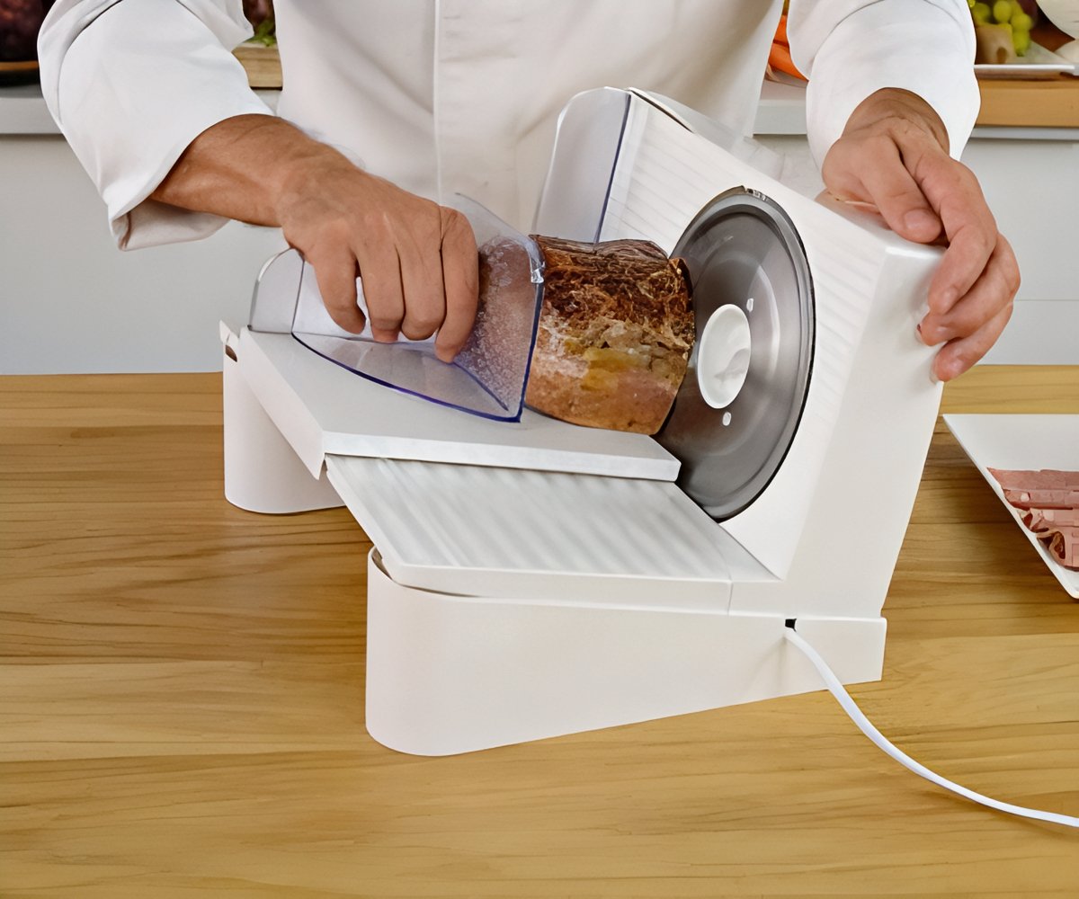 Starlyf Professional Slicer a 546 LEU packshot