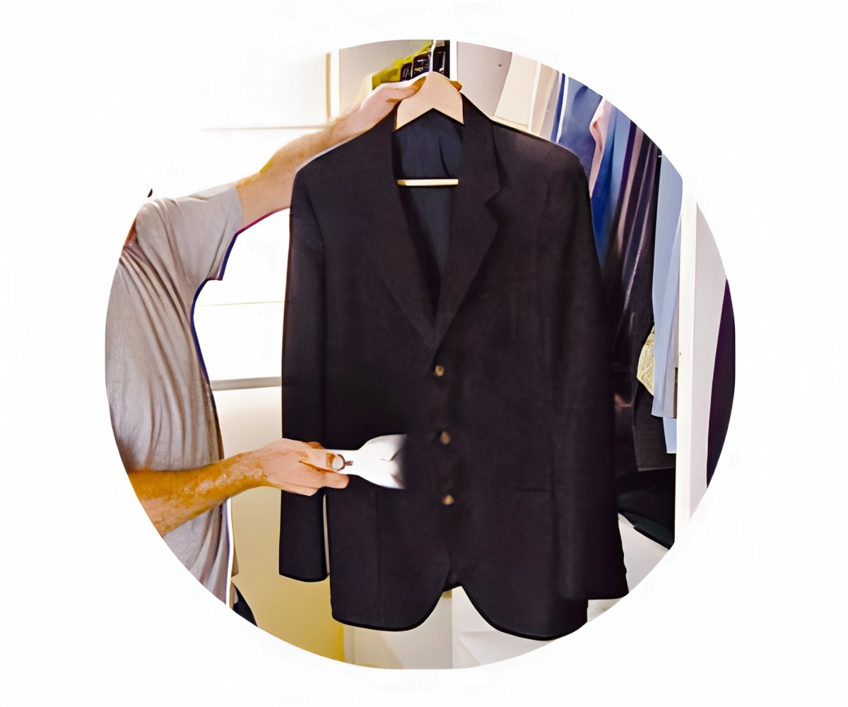 V Cloud Steamer a 248 LEU packshot